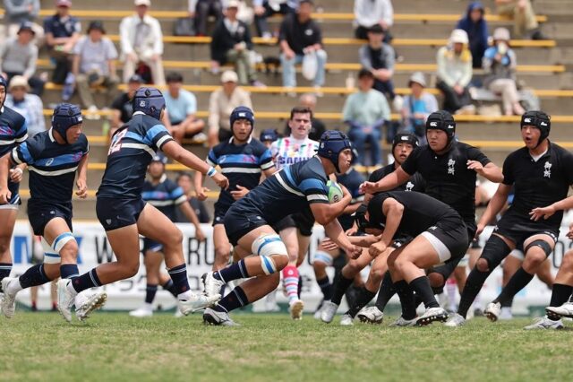 ・
【フォトギャラリー📸】
5/5 大会5日目 Part6

男子15人制 5・6位決定戦
御所実業(奈良) vs 東海大大阪仰星(大阪)

🏉サニックスワールドラグビーユース交流大会2025🏉

📅2025年4月28日(月)〜5月5日(月・祝)
※休養日：4月30日(水)、5月2日(金)、5月4日(日・祝)

〈女子セブンズ〉
📅2025年4月28日(月)～4月29日(火・祝)

🏟️グローバルアリーナ(福岡県宗像市)

#サニックスワールドラグビーユース交流大会
#サニックスワールドラグビーユース交流大会2025
#ラグビー 
#高校ラグビー
#サニックス
#sanix 
#オーストラリア 
#中華台北 
#イングランド 
#フィジー 
#韓国 
#ニュージーランド 
#ホンコン・チャイナ
#日本 
#宗像市 
#グローバルアリーナ 
#新谷あやか 
#福岡イベント
#ラグビー女子 
#ラグビー観戦